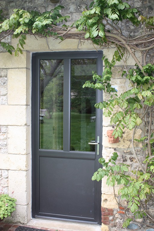 Porte d'entrée bois alu MINCO