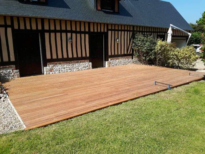 Terrasses composite Étretat